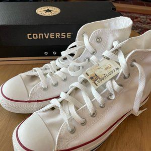 White Chuck Taylor Converse High Tops Wmn 9 Men 7